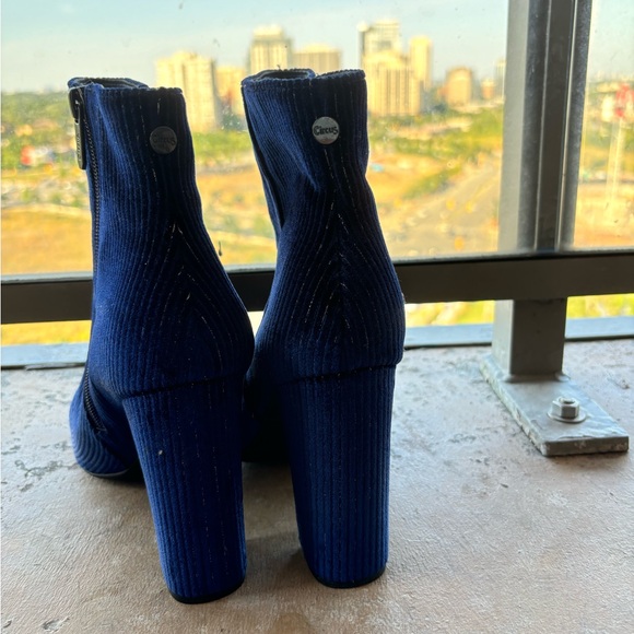 Suede blue and silver booties. Size 7.5. - Picture 4 of 5